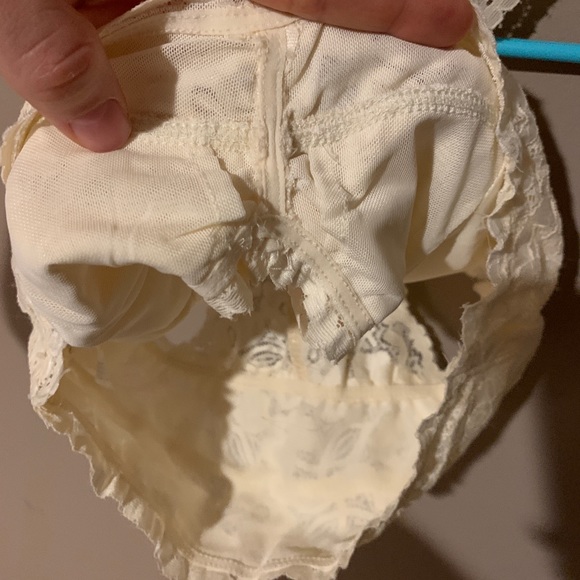 Bralette - Picture 3 of 4